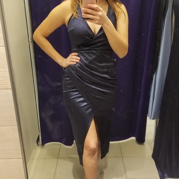 Dress - Picture 4 of 5